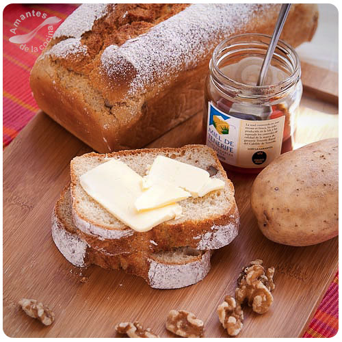 Potato walnut bread (english version)